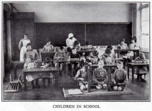 school_1932_sm.jpg